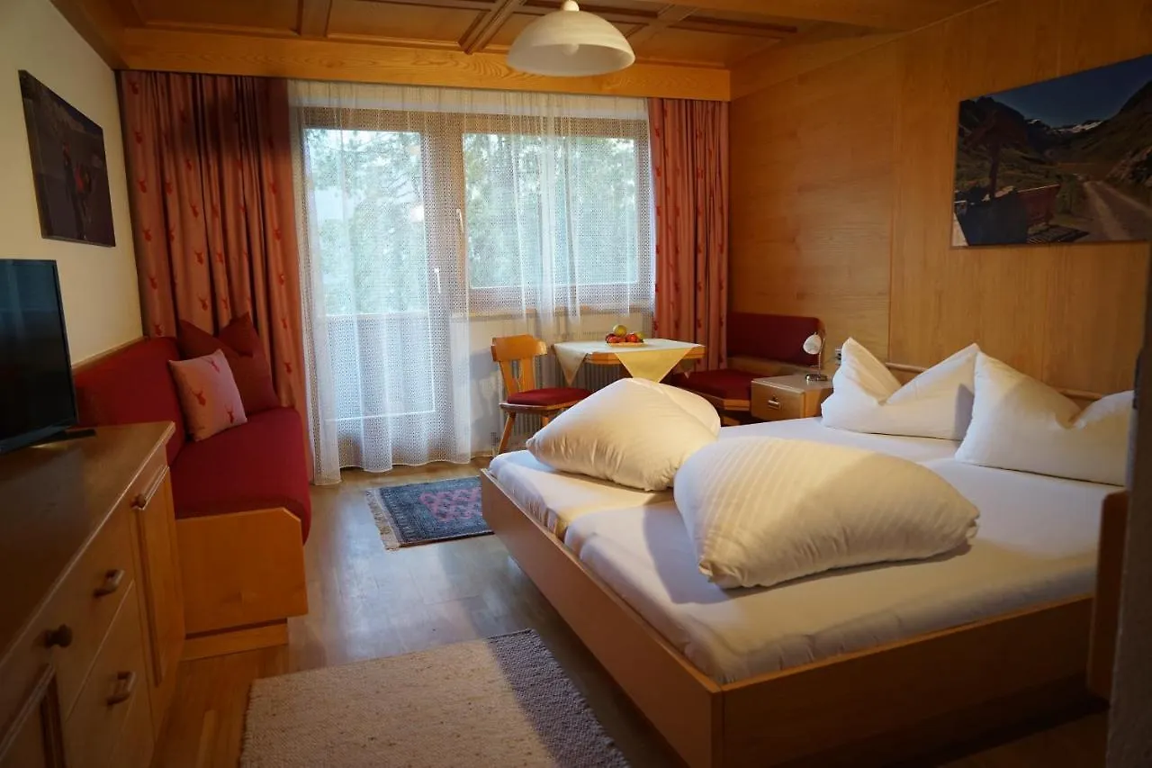 Bed & Breakfast Villa Cornelia Solden